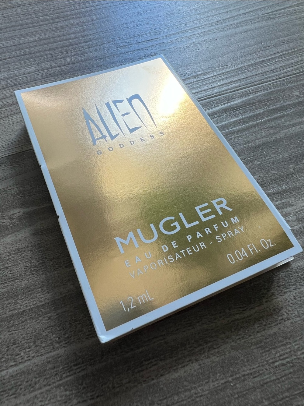 MUGLER • Alien Goddess Eau de Parfum Sample Card